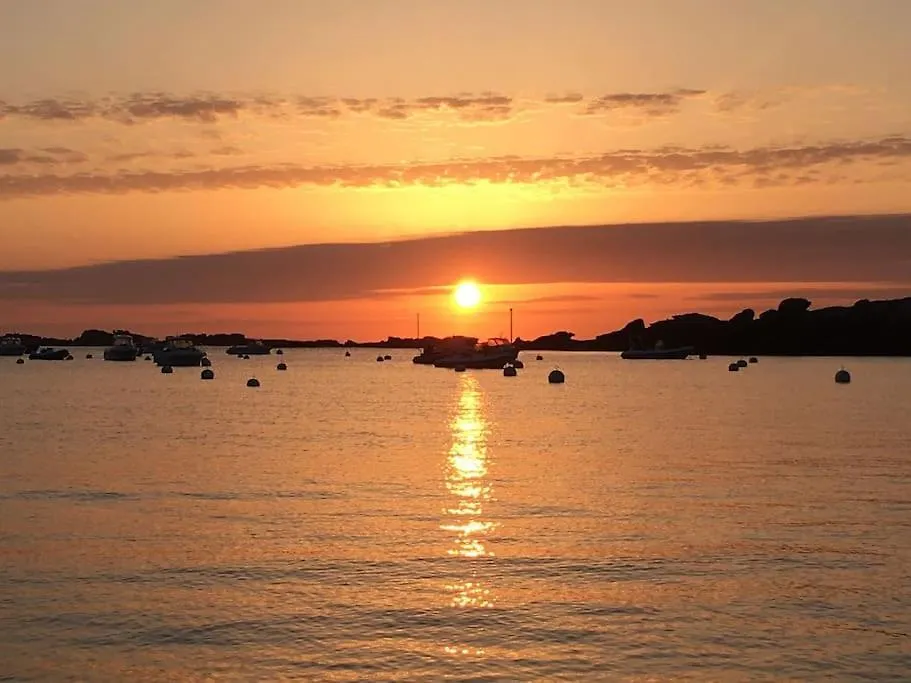 La Bernique Blanche De Perros Vue Mer 4 Personnes Perros-Guirec